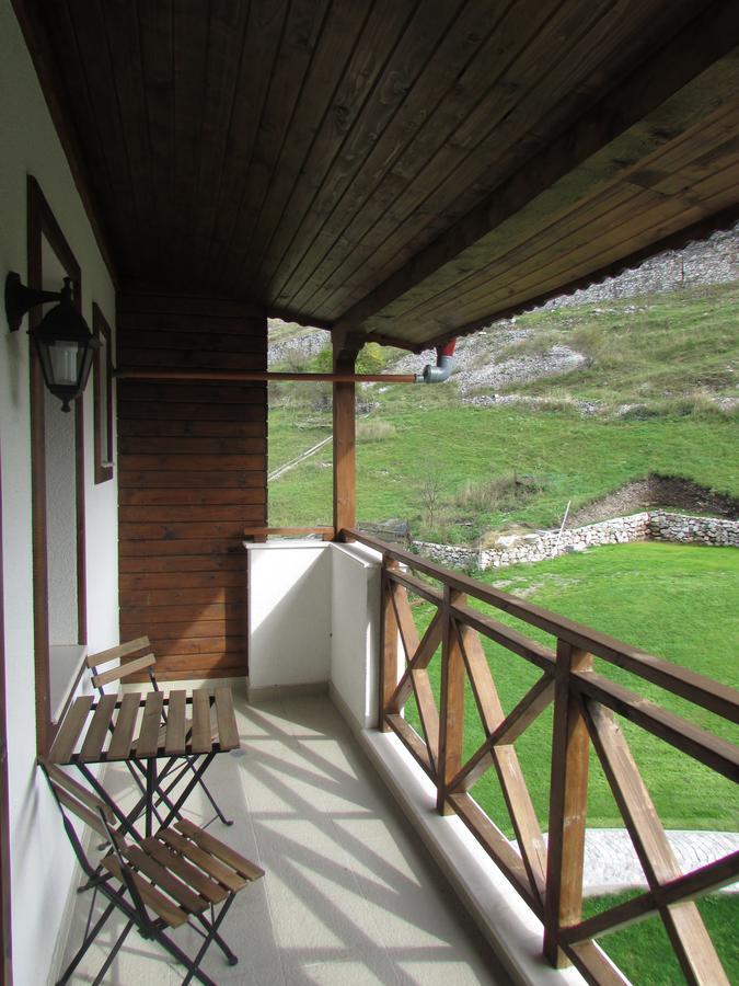 Trigrad Hotel Exterior photo